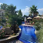 Luxury Orchid With A Garden In A Private Complex Cascadas Bulgaria 3* Napospart