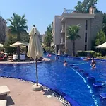 Apartmanhotel Luxury Orchid With A Garden In A Private Complex Cascadas Bulgaria