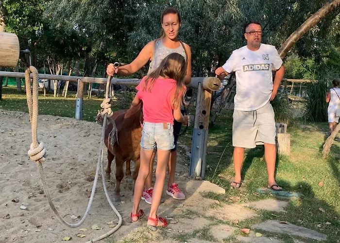 Luxury Orchid With A Garden In A Private Complex Cascadas Bulgaria 3* 阳光海滩