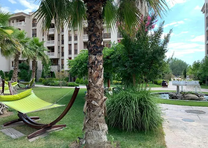 公寓式酒店 Luxury Orchid With A Garden In A Private Complex Cascadas Bulgaria 阳光海滩