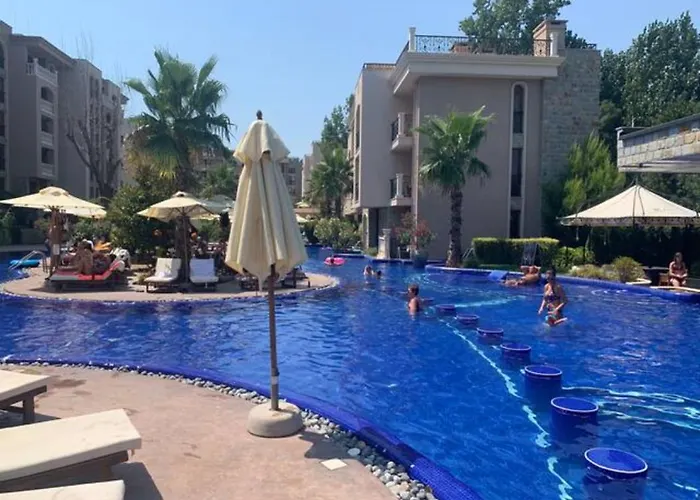 公寓式酒店 Luxury Orchid With A Garden In A Private Complex Cascadas Bulgaria