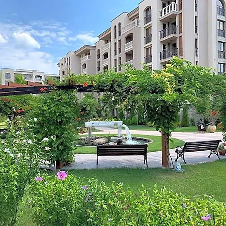 Lägenhetshotell Luxury Orchid With A Garden In A Private Complex Cascadas Bulgaria 3*